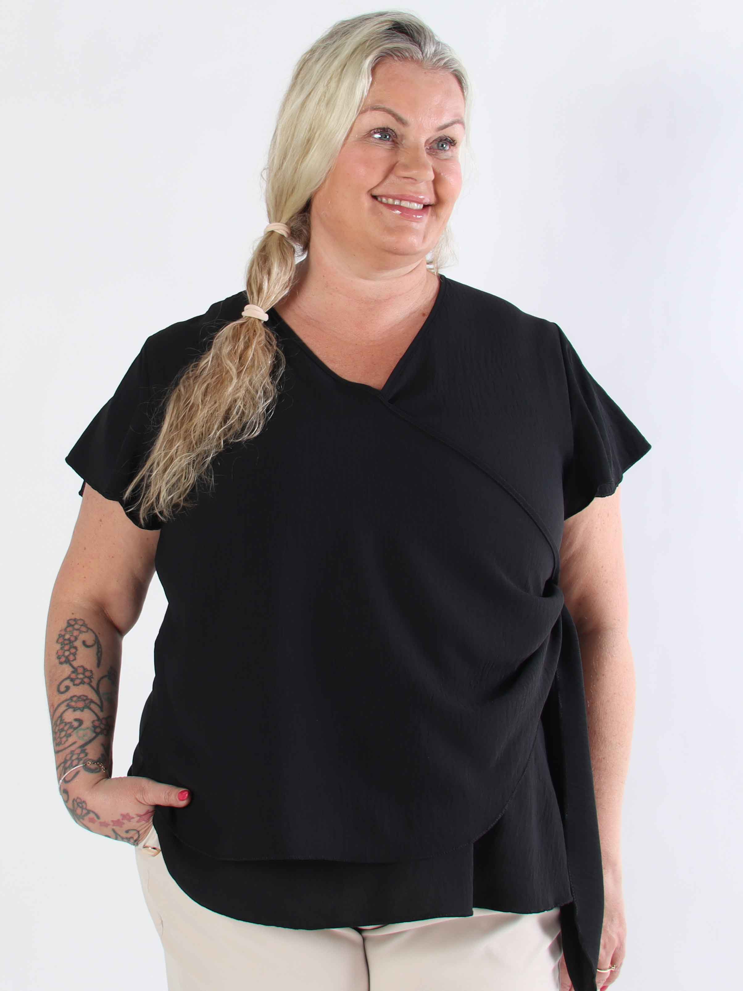 Jenny - Plus size-tunika med omlott i viskosblandning